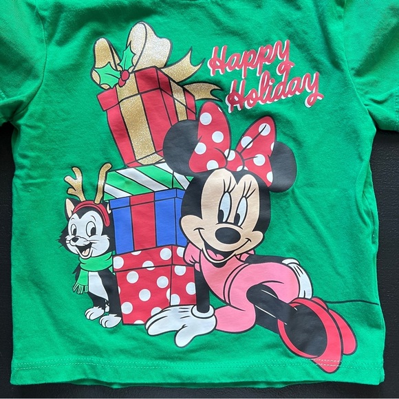 H&M Minnie Mouse & Figaro Happy Holidays Christmas Green Graphic T Shirt Size 2T - Picture 2 of 5